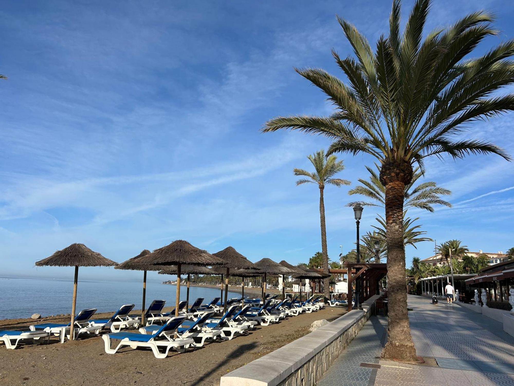 Buenti Apartments Beach Beautiful View Марбеля Екстериор снимка